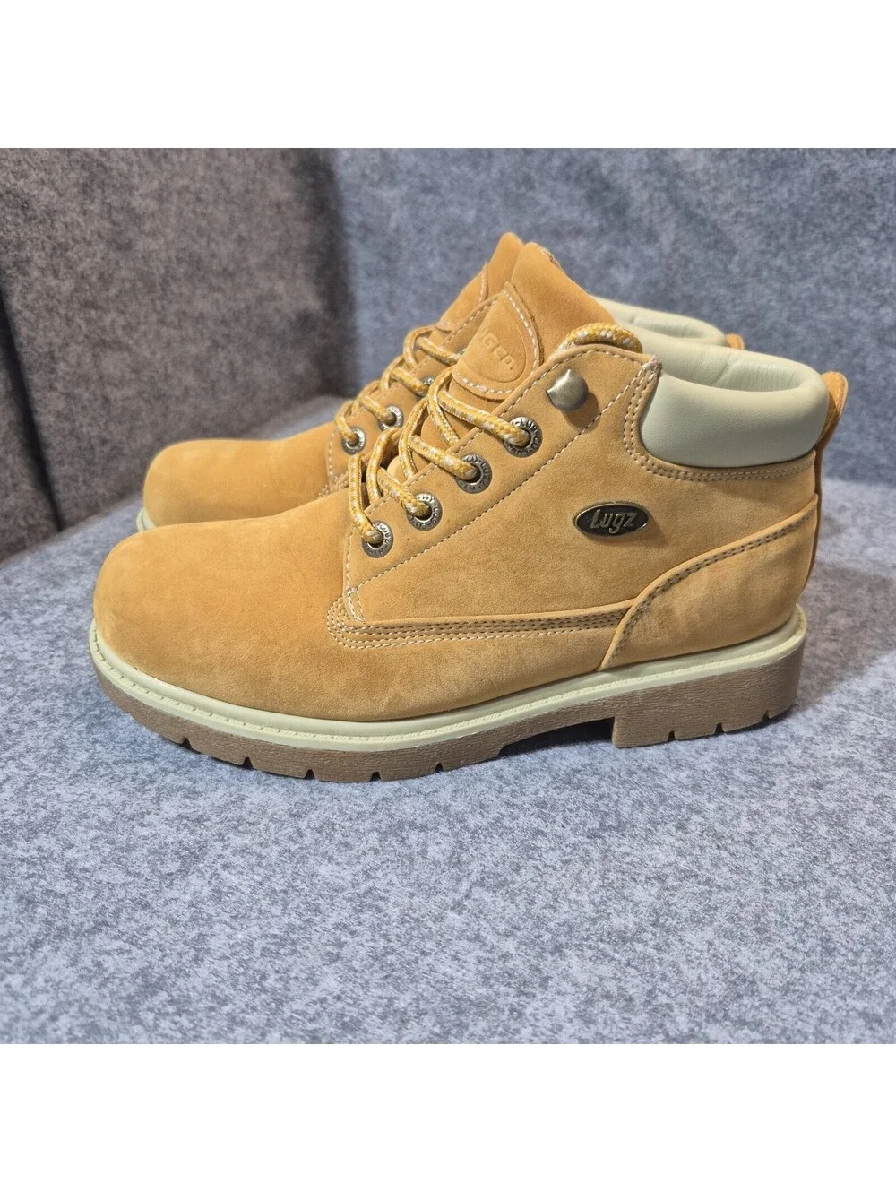 Lugz Work Boots Size 7 Men's Unisex Wheat Ankle Boot NY Lug Co Hiking VGC